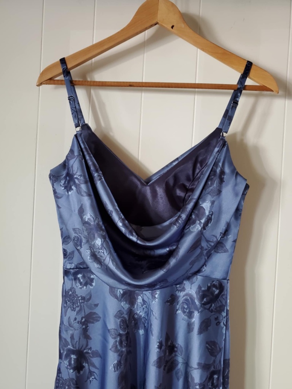 Revelry Nadia Satin Dress Indie Blue Bouquet Size 4 - Picture 9 of 14